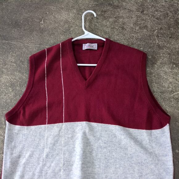 Vintage Titleist Sweater Vest Mens L Red Maroon Scottish Wool Golf 90s - Picture 2 of 8